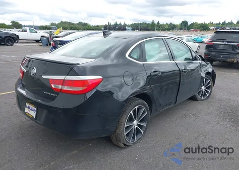 2016 Buick Verano Sport Touring Group z USA, uszkodzony, nr VIN 1G4PW5SK7G4173120